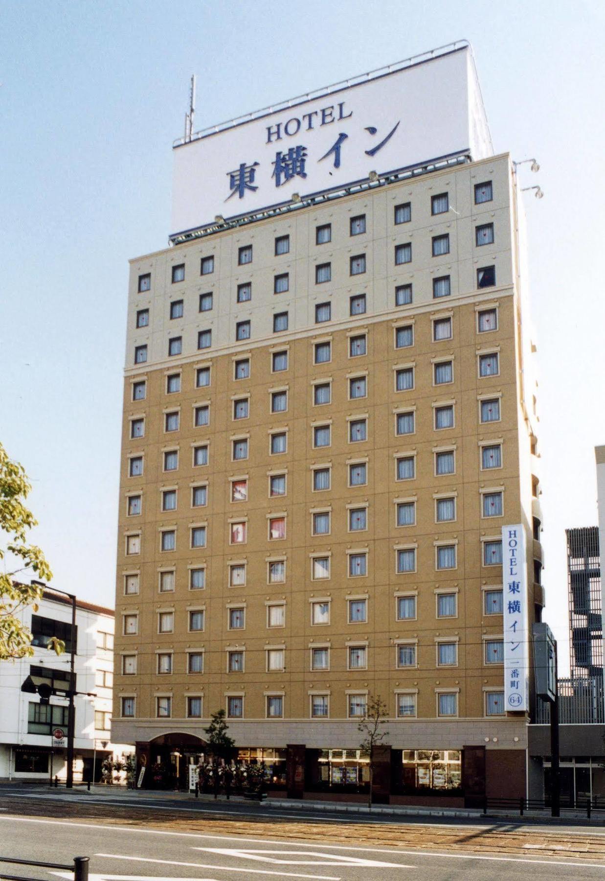 Toyoko Inn Matsuyama Ichibancho Exterior foto